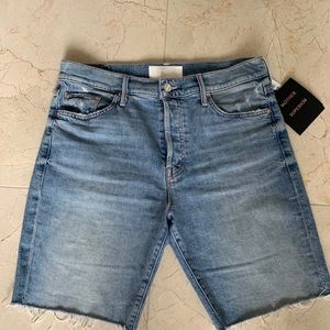 Mother Jeans The Trickster Short Fray shorts, Slay It With Flowers, size 29